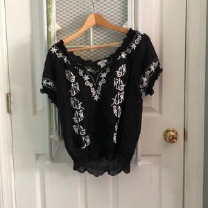 Short Sleeved Ruffled Blouse